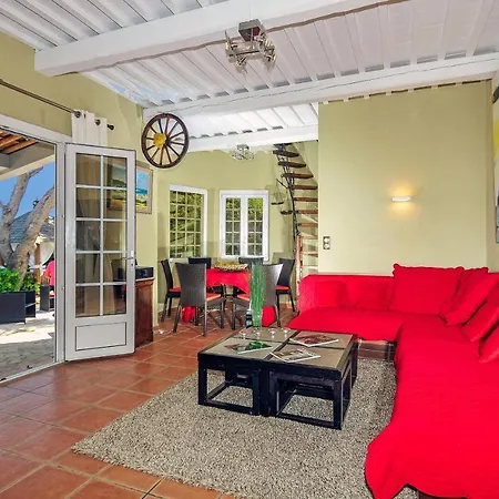 Saint-michel-lobservatoire Sleeps 6 Pool Wifi Villa *